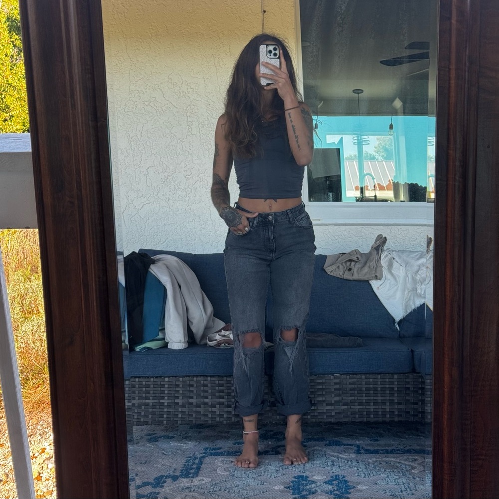 Black ripped jeans